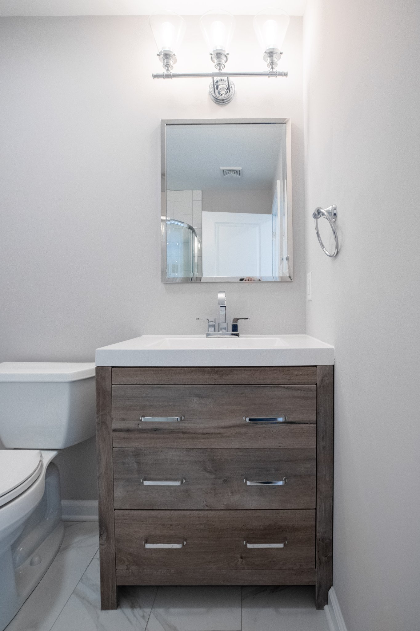 MacCord Family Builders bathroom renovation 18